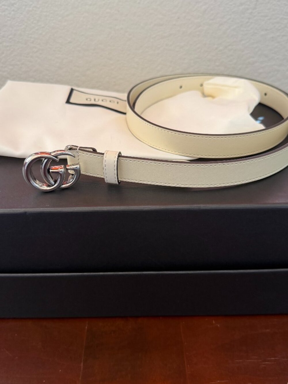 Gucci Marmont thin belt